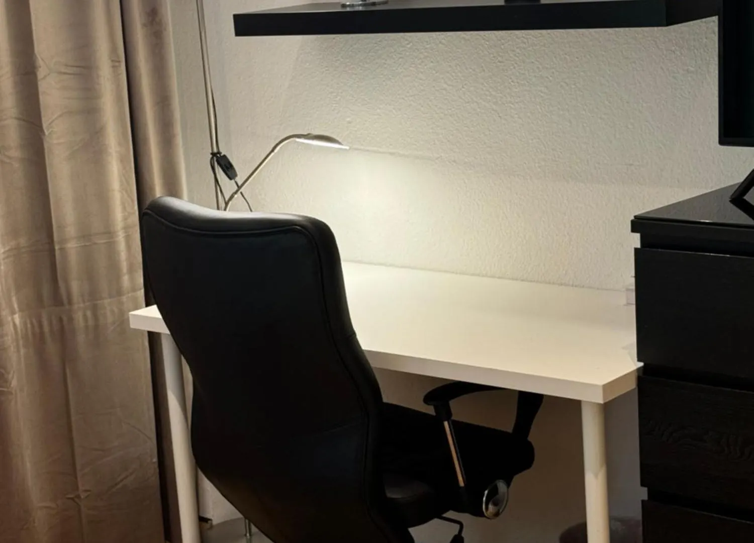 Bonjour Zimmer Dortmund Daire 0*,  Almanya