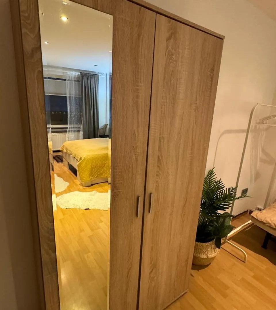 Bonjour Zimmer Dortmund Lejlighed 0*,